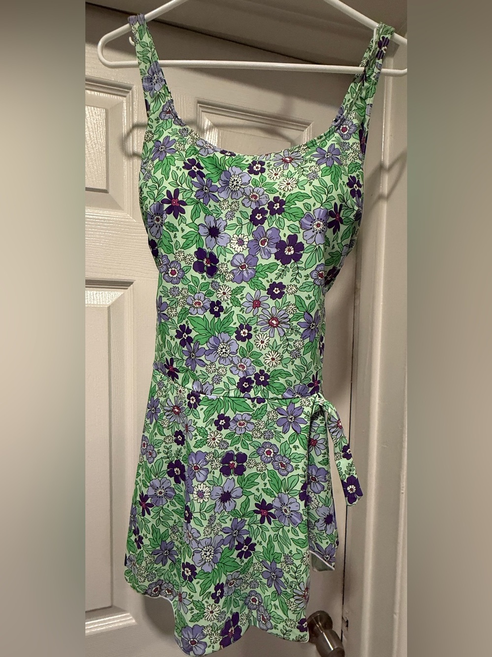 🌸 Eomenie Floral One-Piece Swimsuit
Size Large